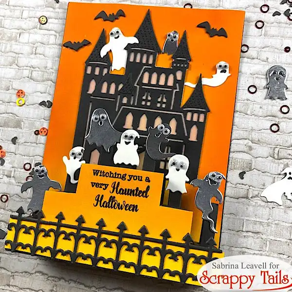 Halloween Haunted Castle Spook - Candle Making Books For Beginners recensione e prezzo